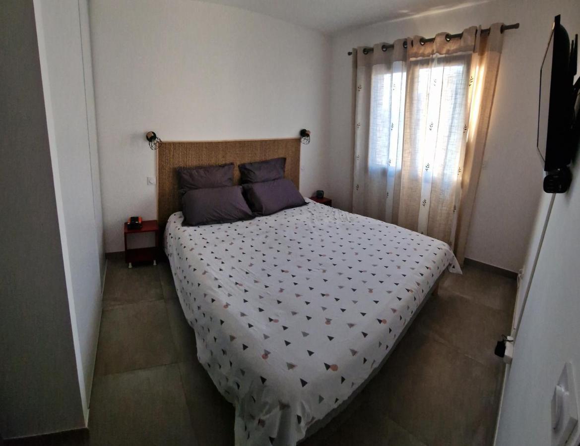 Maison U Nidu A 500M De La Mer 세르비온 외부 사진